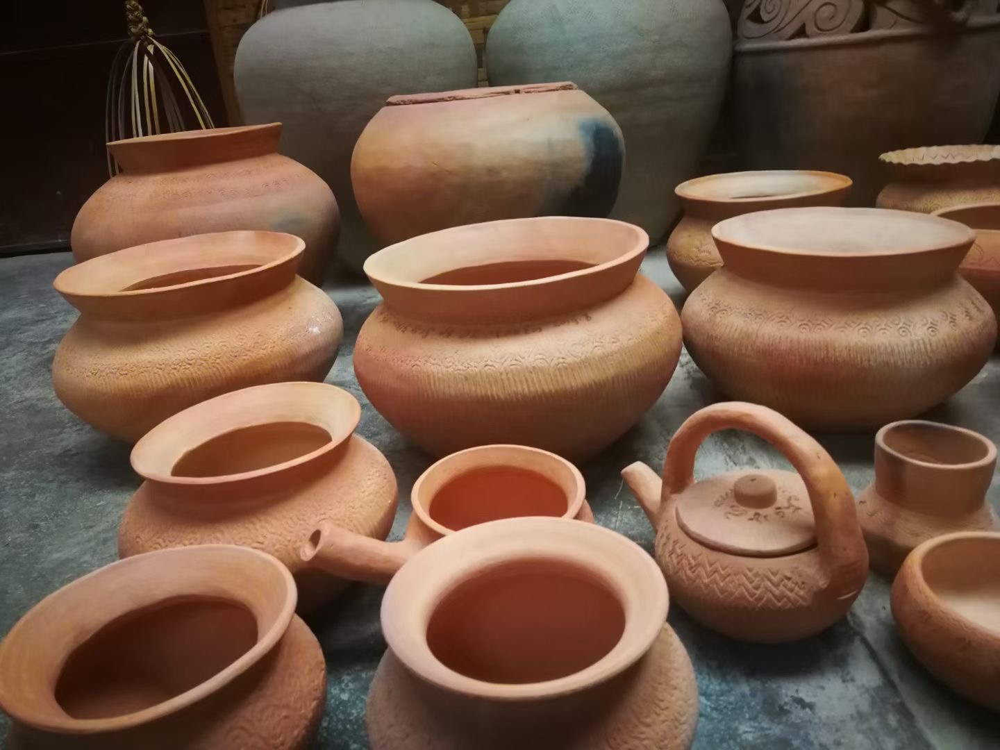 西雙版納國家級非物質文化遺產傣族慢輪制陶技藝