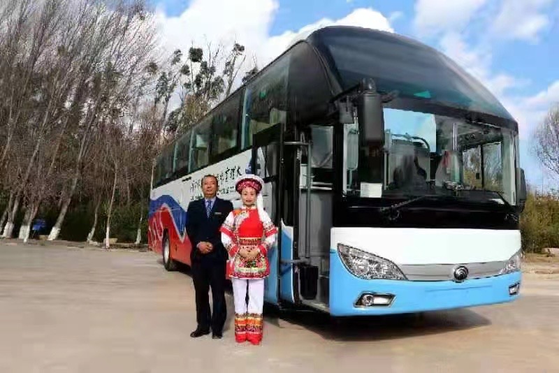 西雙版納企業單位會議包車旅游汽車租車接送機用車會議會展租車攻略